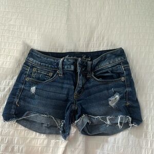 American Eagle shorty